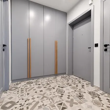 Maris By Belmont Realty Apartament *