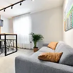 Maris By Belmont Realty * 扎达尔