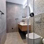 Maris By Belmont Realty * 扎达尔