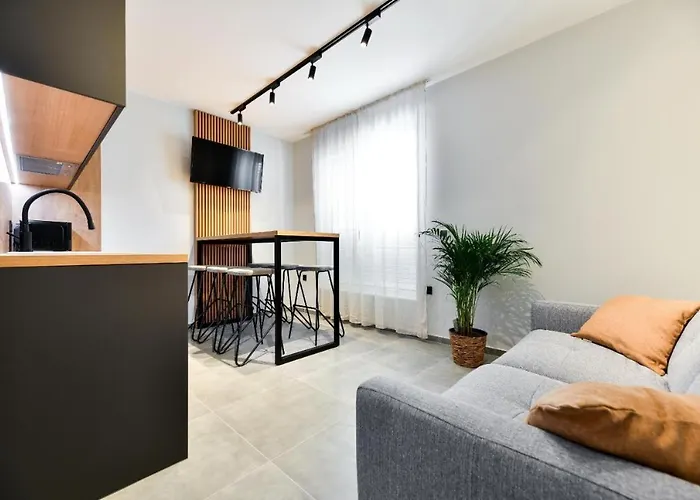 Maris By Belmont Realty Lejlighed