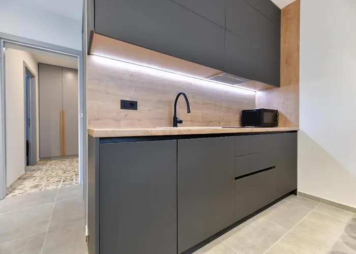 Maris By Belmont Realty Lejlighed *